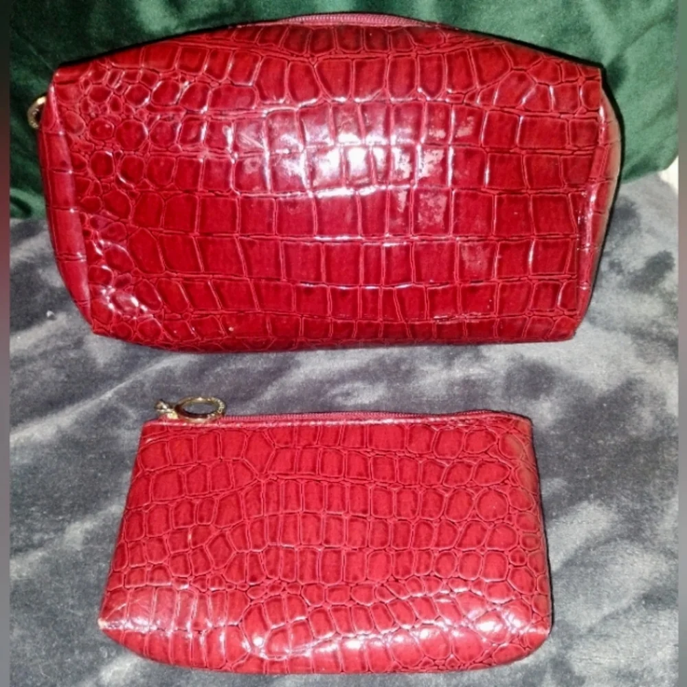 Estee Lauder Deep Red Croc Embossed Patent Toiletry Cosmetic Bags, Set of 2